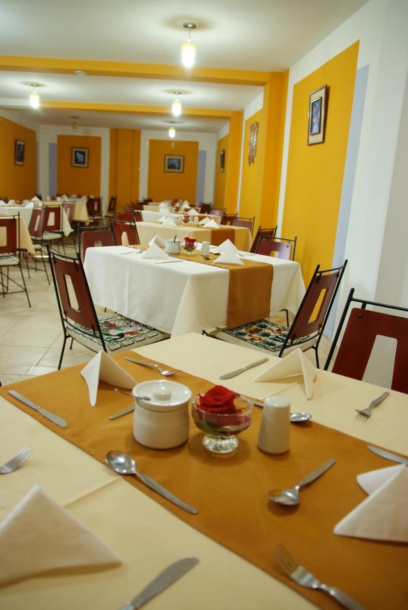 Intiqa Hotel Puno Esterno foto